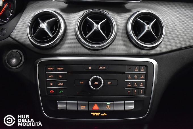 MERCEDES-BENZ CLA 180 d S.W. Automatic Sport